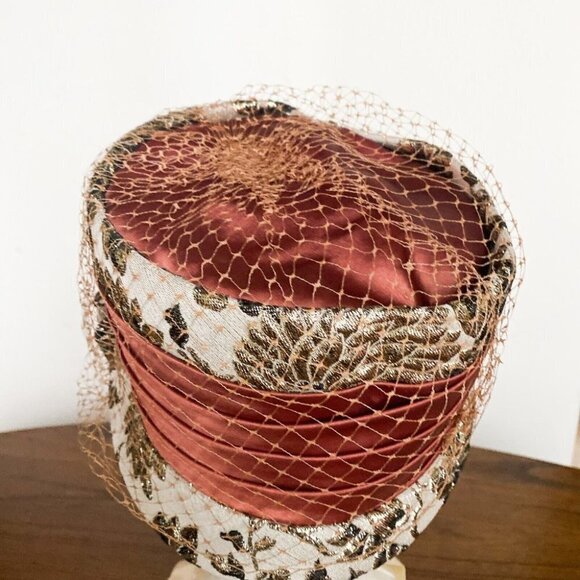 Vintage Gold Lamé Floral Net  Detail Bucket Hat S - Picture 8 of 12